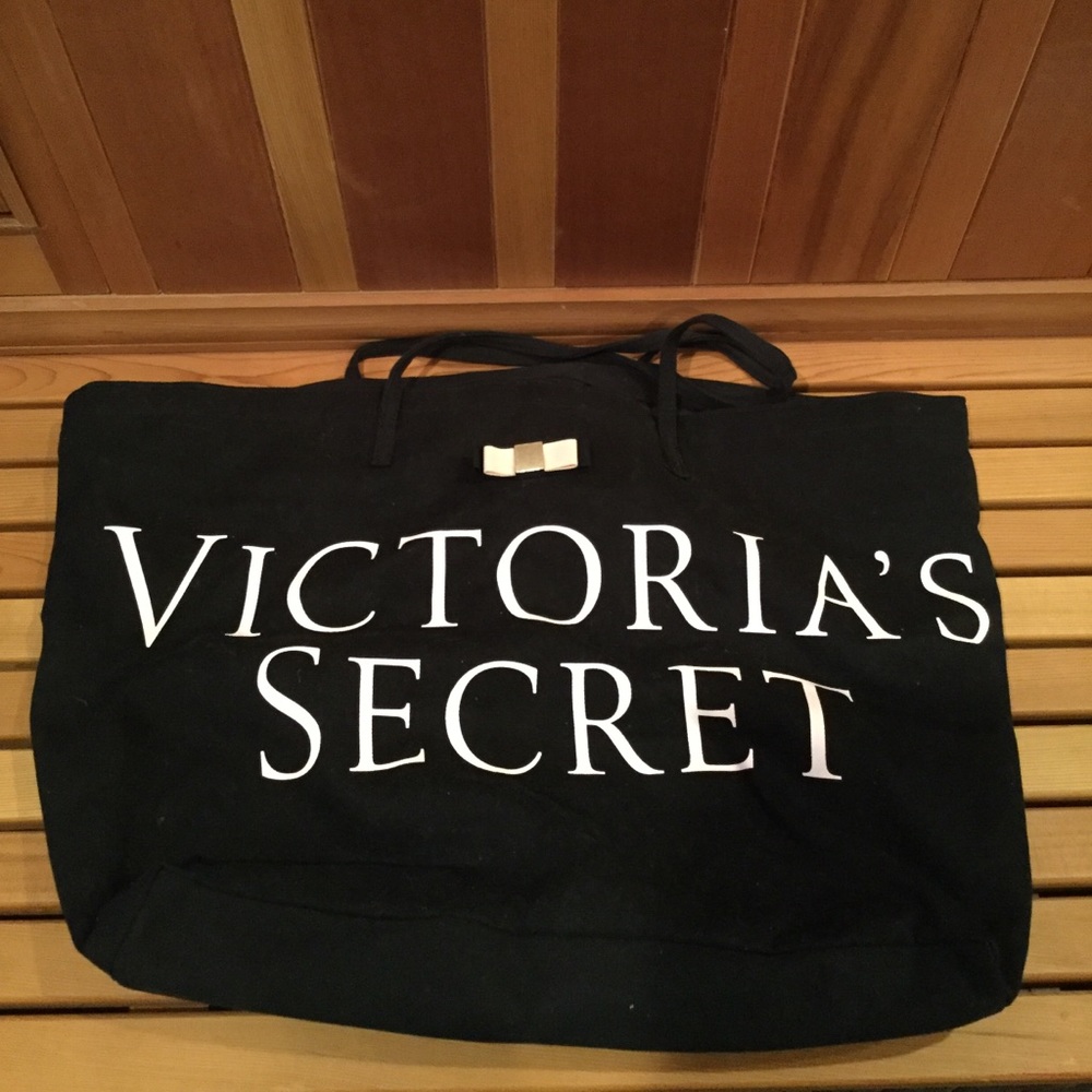 NEW Victoria’s Secret Tote